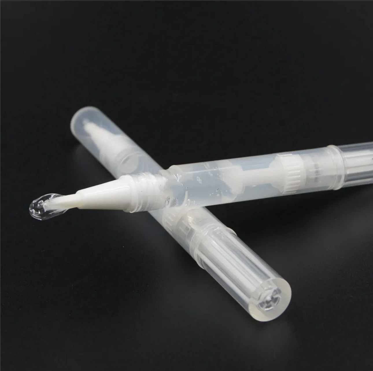Whitening teeth Pen